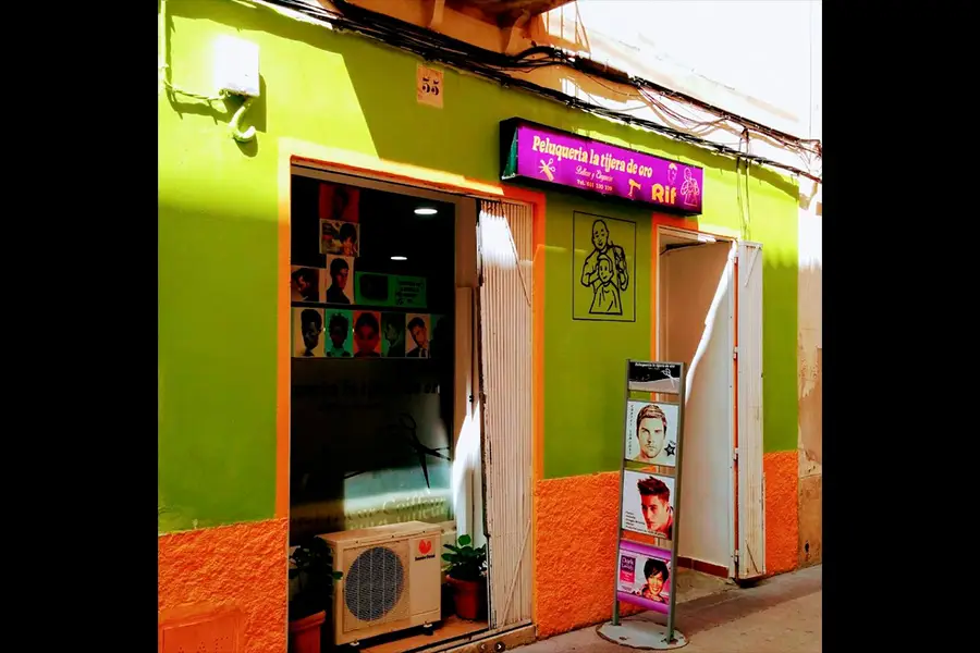 principal peluqueria tijera de oro