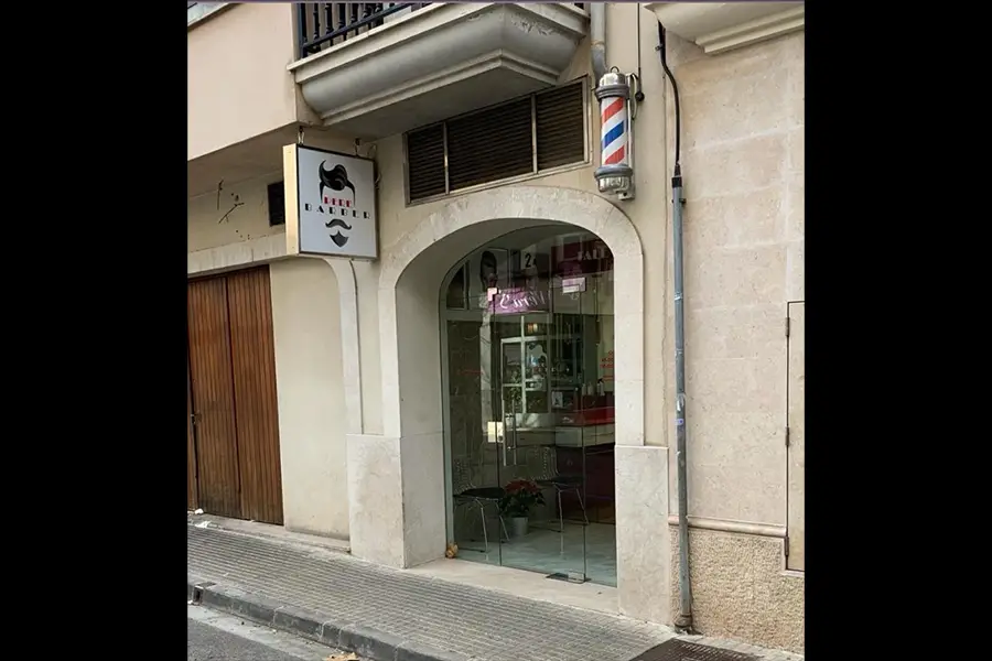 principal pere barber shop peluqueria