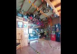 sala de espera peluquería jm barbershop