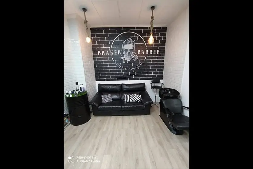 salon braker barber