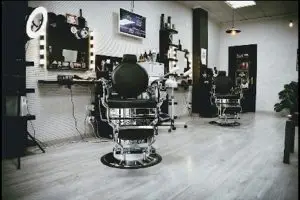 tyson barber shop altea interior